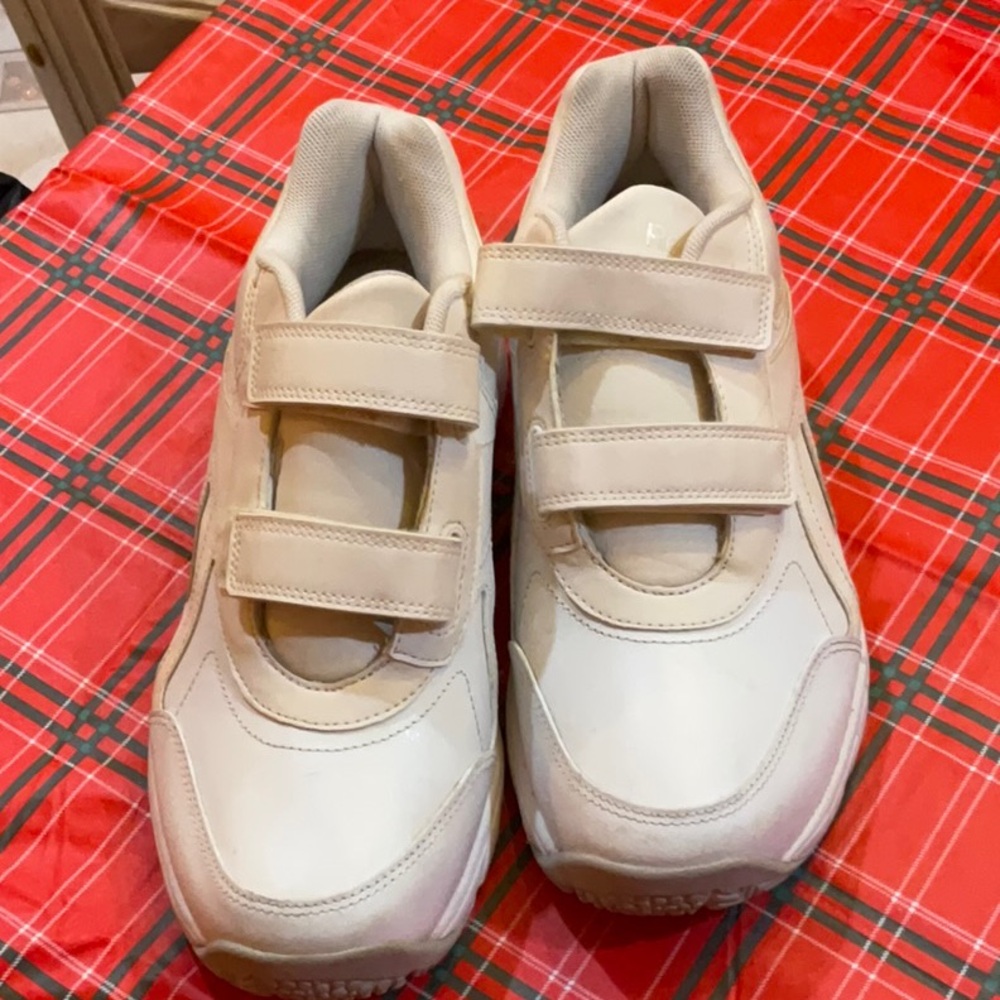 Reebok Cream and White Sneakers